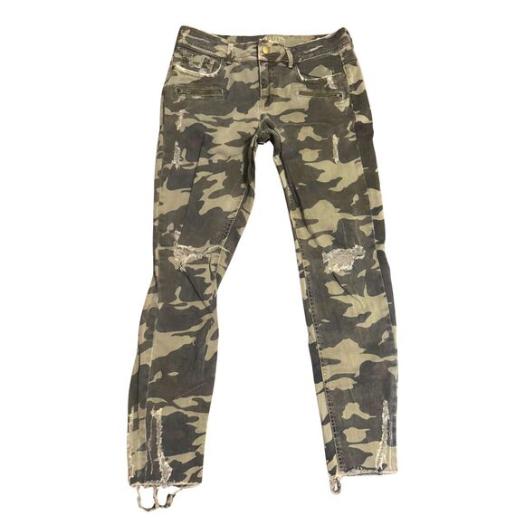 Green Camo Size 8 S Alt Punk Streetwear Distressed Skinny Mid Rise Army Jeans - Picture 2 of 5